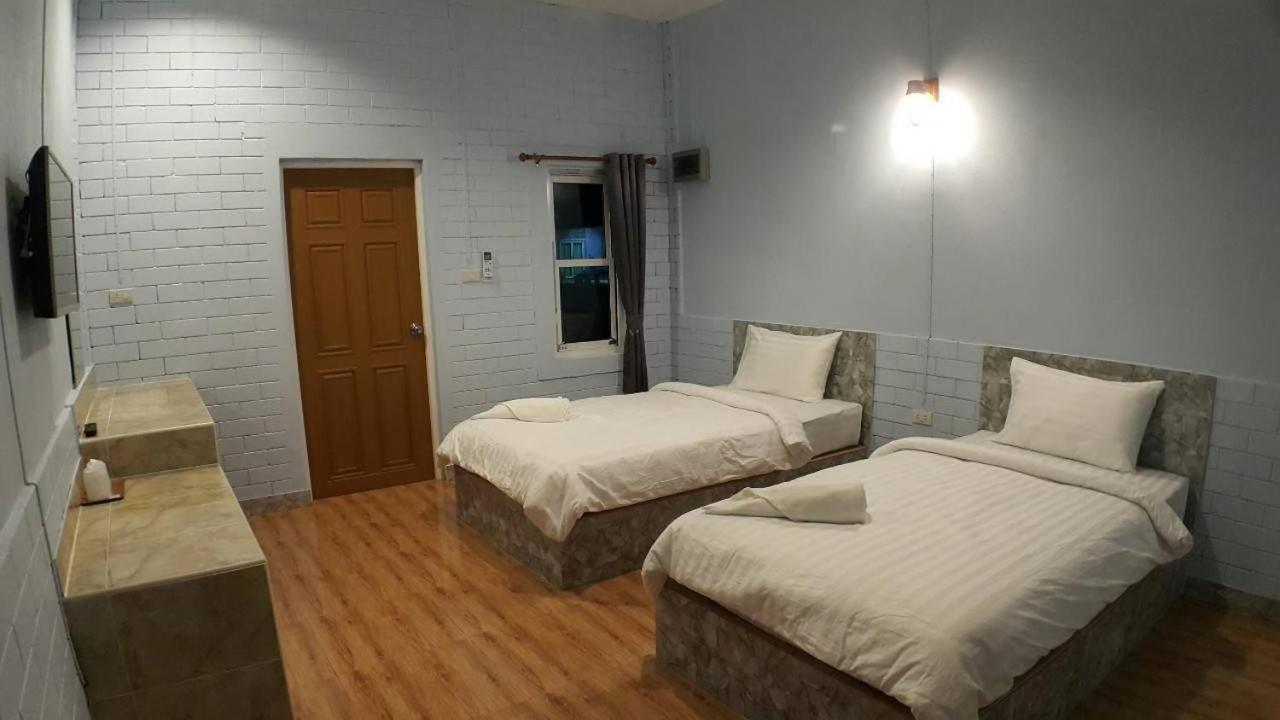 Three Bays Resort プラチュワップキーリーカン エクステリア 写真
