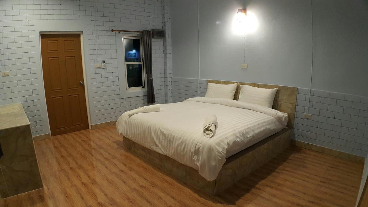 Three Bays Resort プラチュワップキーリーカン エクステリア 写真